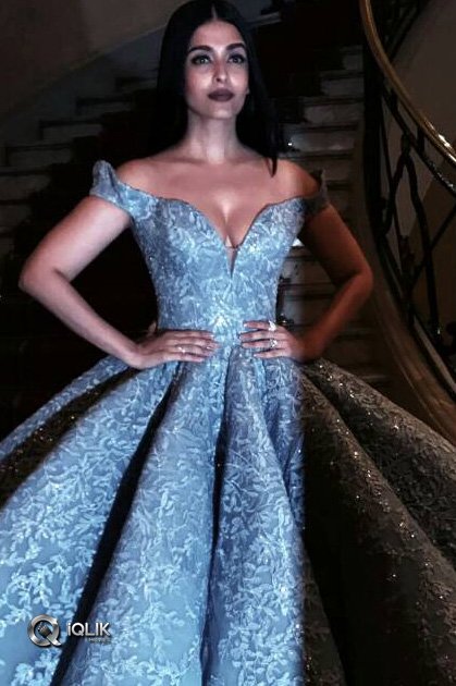 Aishwarya-Rai-At-Cannes-Festival